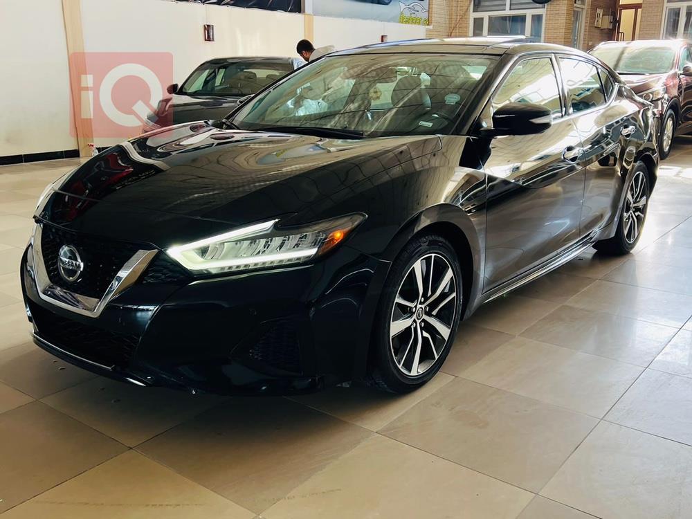 Nissan Maxima